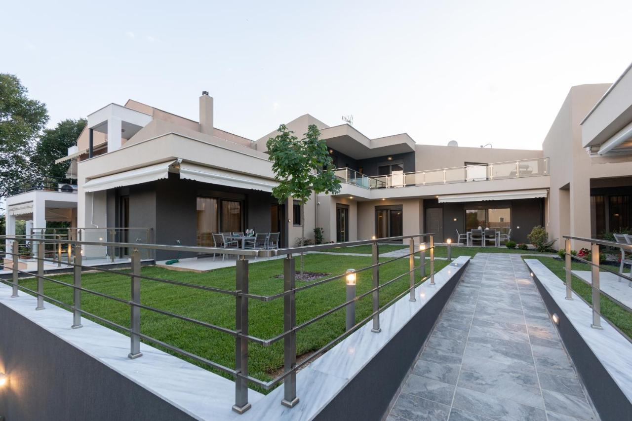 3 Doors Villas Nea Iraklitsa Exteriör bild